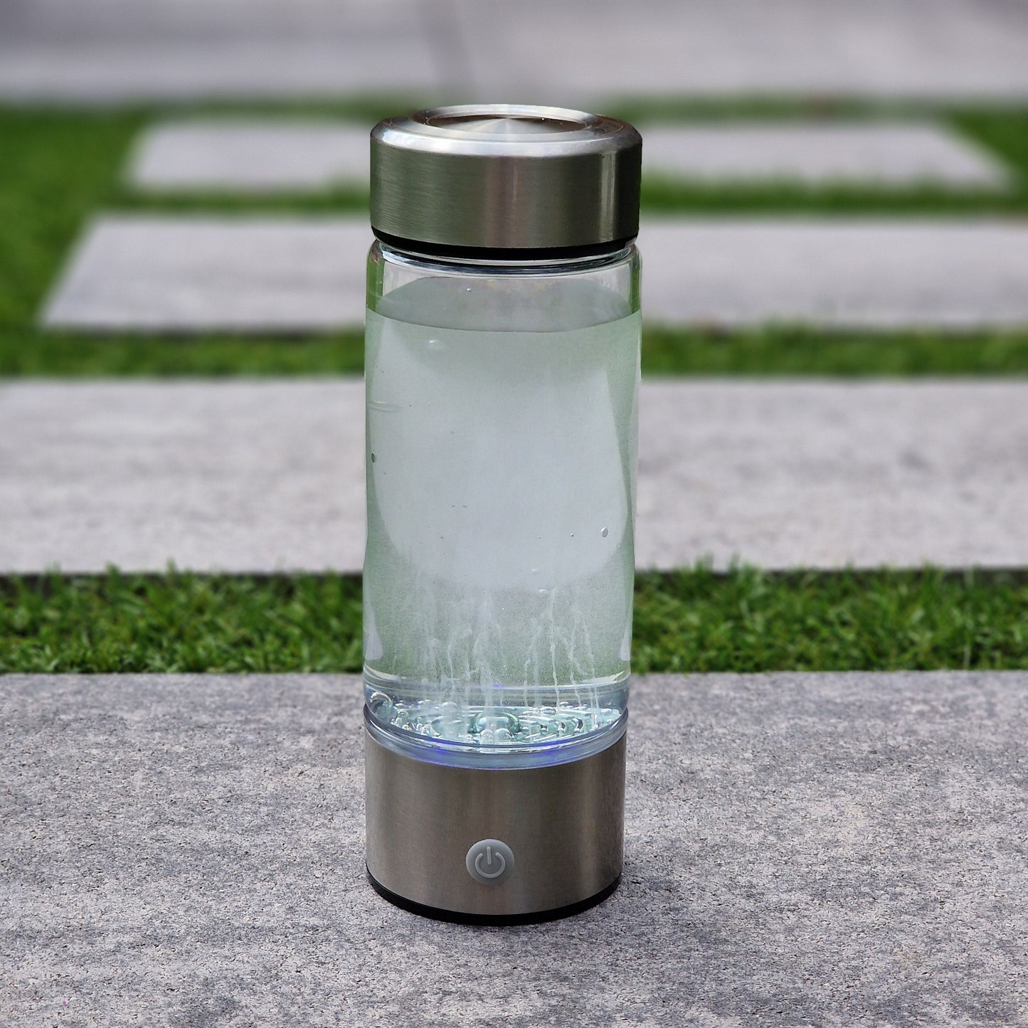 Liora - Hydro Water Bottle